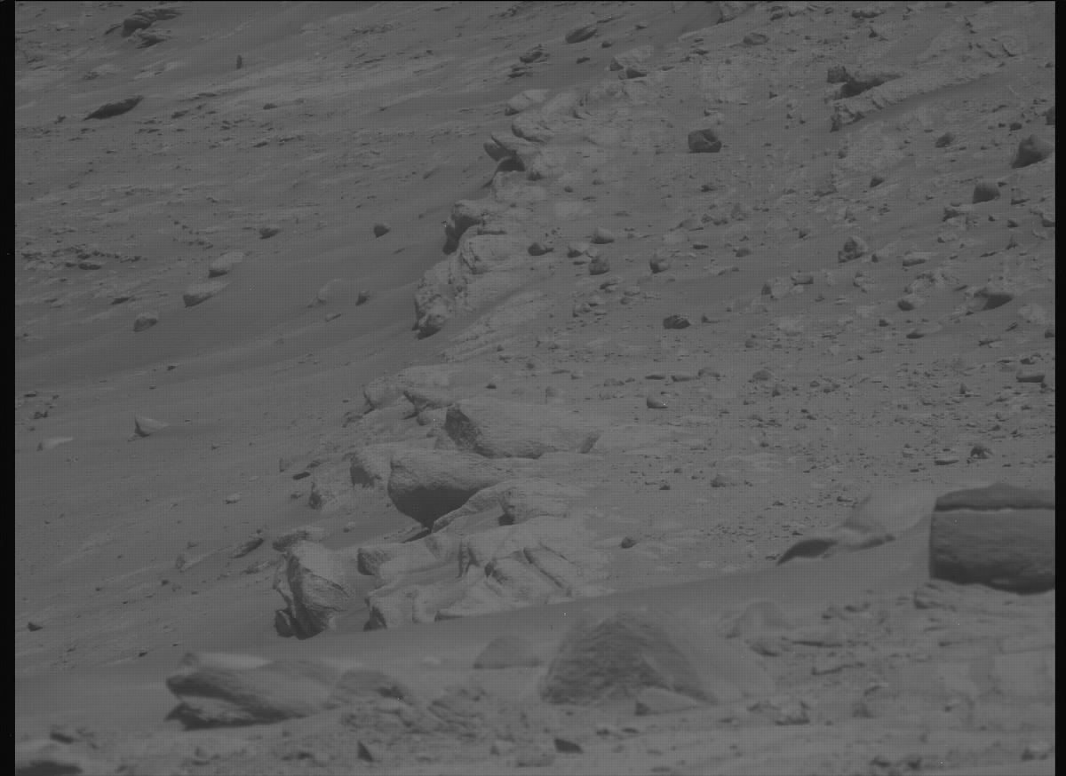 This image was taken by MCZ_LEFT onboard NASA's Mars rover Perseverance on Sol 773
