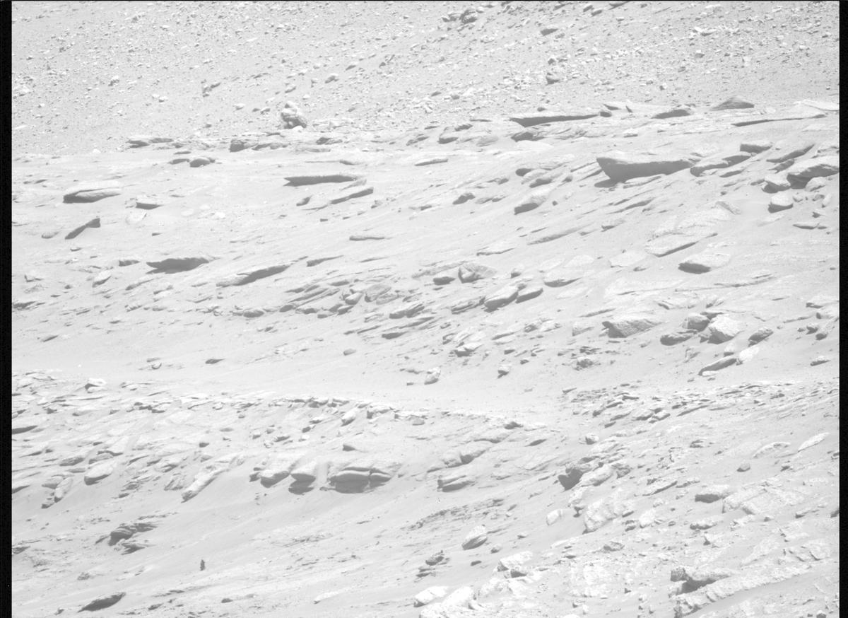 This image was taken by MCZ_LEFT onboard NASA's Mars rover Perseverance on Sol 773
