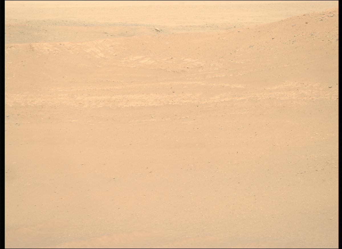 This image was taken by MCZ_RIGHT onboard NASA's Mars rover Perseverance on Sol 773