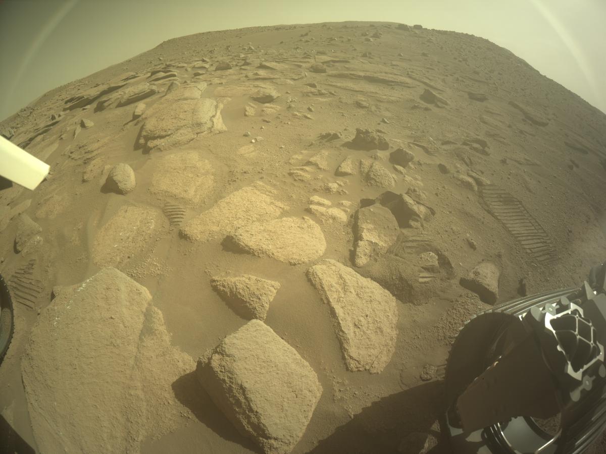 This image was taken by REAR_HAZCAM_RIGHT onboard NASA's Mars rover Perseverance on Sol 775