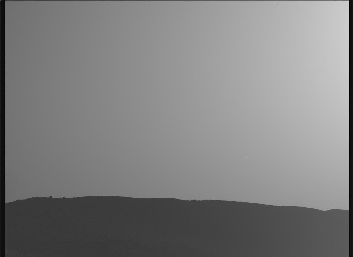 This image was taken by MCZ_RIGHT onboard NASA's Mars rover Perseverance on Sol 775