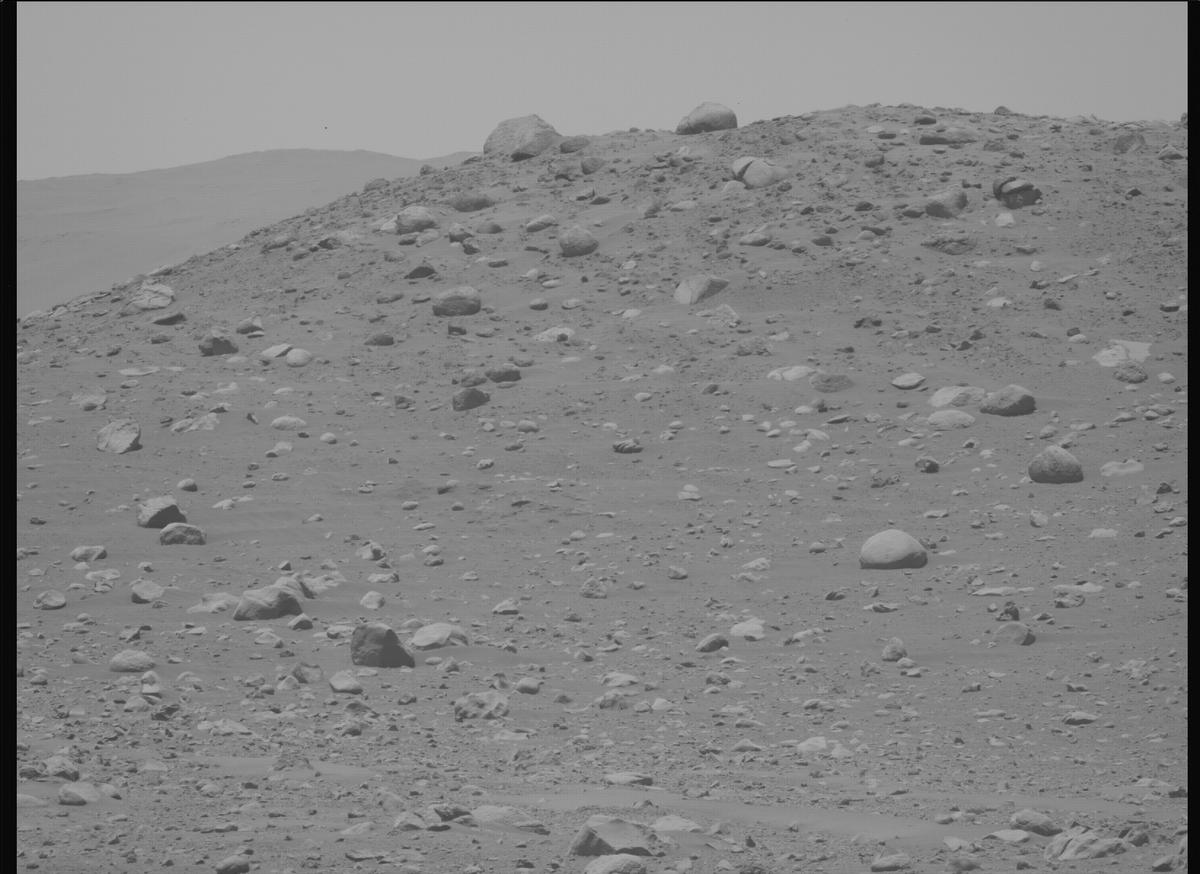 This image was taken by MCZ_LEFT onboard NASA's Mars rover Perseverance on Sol 776