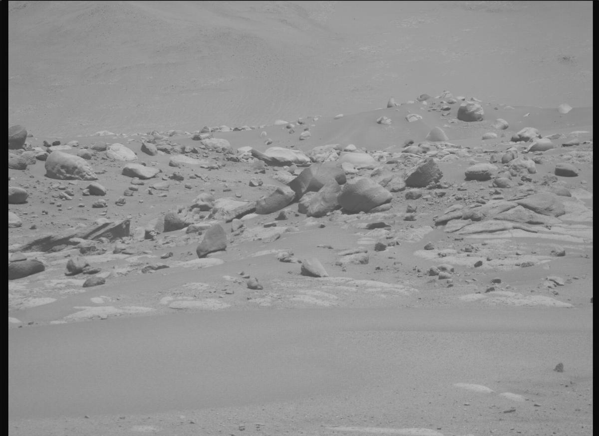 This image was taken by MCZ_RIGHT onboard NASA's Mars rover Perseverance on Sol 776