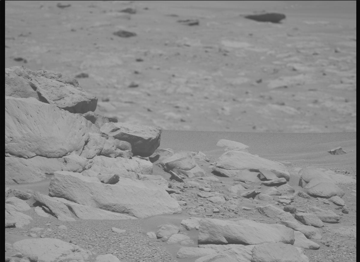 This image was taken by MCZ_LEFT onboard NASA's Mars rover Perseverance on Sol 777