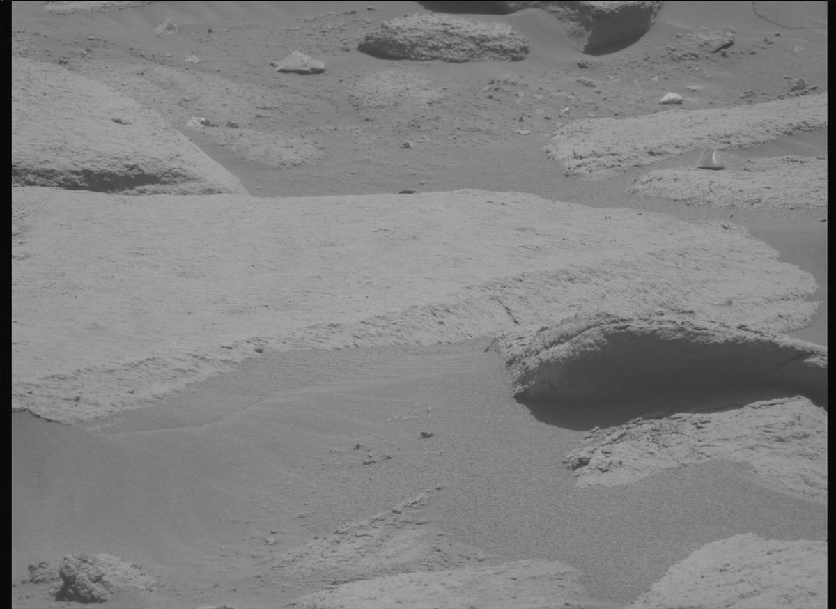 This image was taken by MCZ_LEFT onboard NASA's Mars rover Perseverance on Sol 777