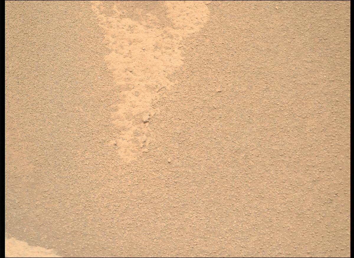 This image was taken by MCZ_RIGHT onboard NASA's Mars rover Perseverance on Sol 781