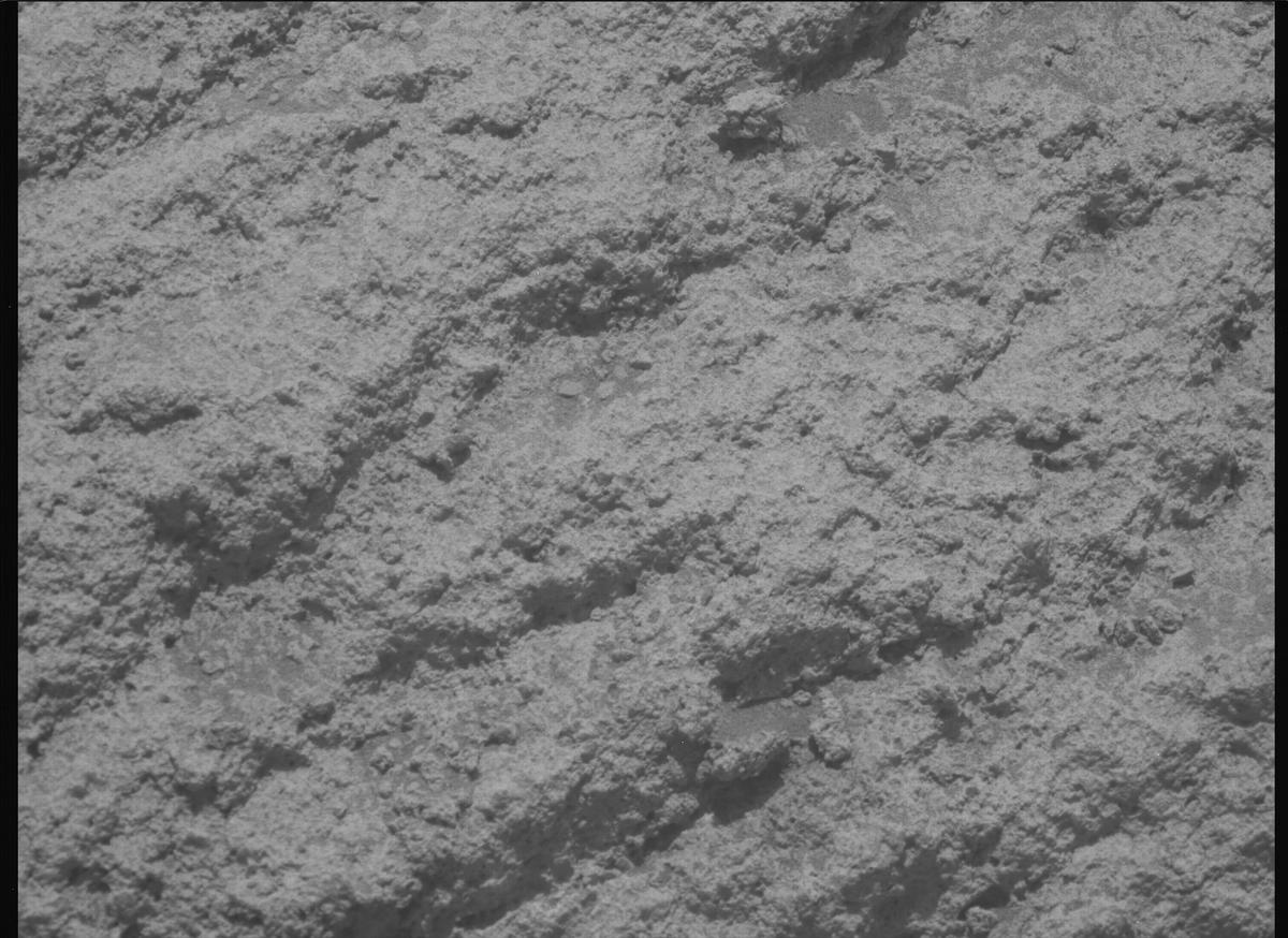 This image was taken by MCZ_LEFT onboard NASA's Mars rover Perseverance on Sol 785