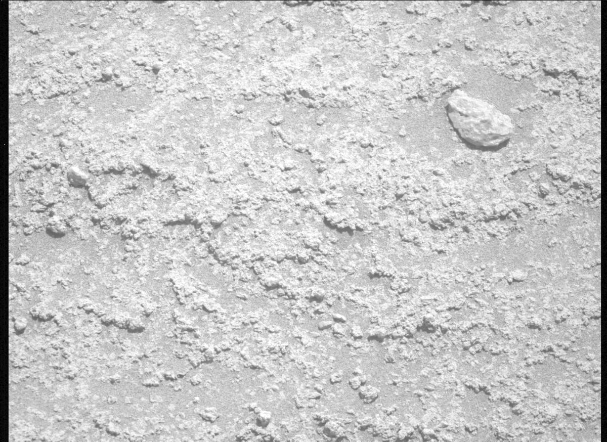 This image was taken by MCZ_LEFT onboard NASA's Mars rover Perseverance on Sol 785