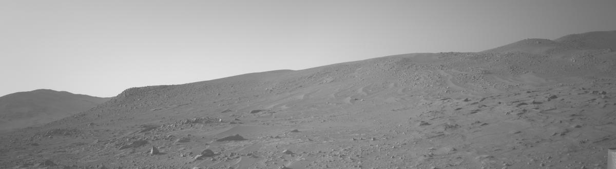 This image was taken by NAVCAM_LEFT onboard NASA's Mars rover Perseverance on Sol 786