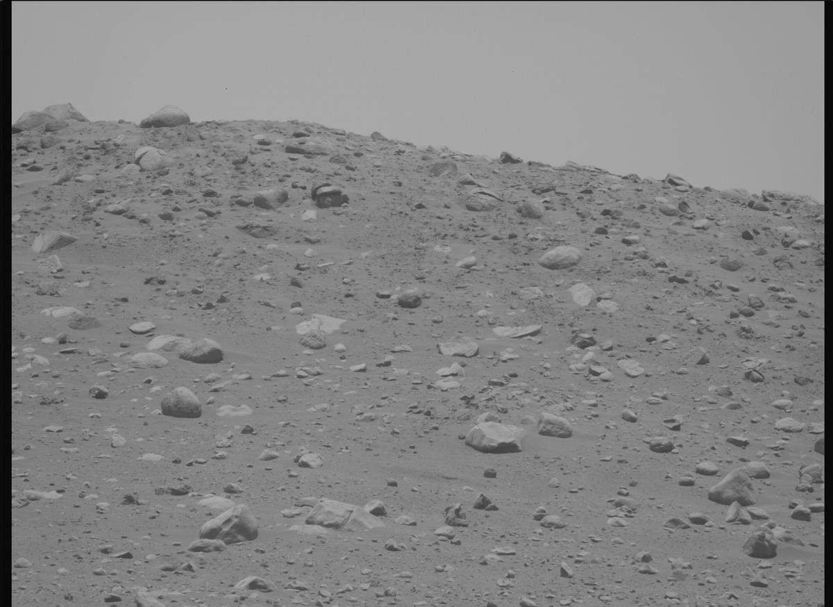 This image was taken by MCZ_LEFT onboard NASA's Mars rover Perseverance on Sol 786