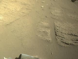 View image taken on Mars, Mars Perseverance Sol 788: Right Navigation Camera (Navcam)