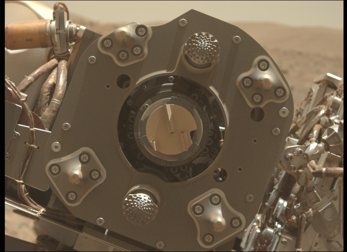 This image was taken by MCZ_LEFT onboard NASA's Mars rover Perseverance on Sol 788
