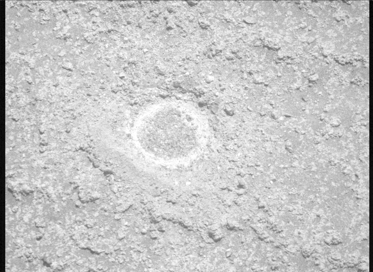 This image was taken by MCZ_RIGHT onboard NASA's Mars rover Perseverance on Sol 789