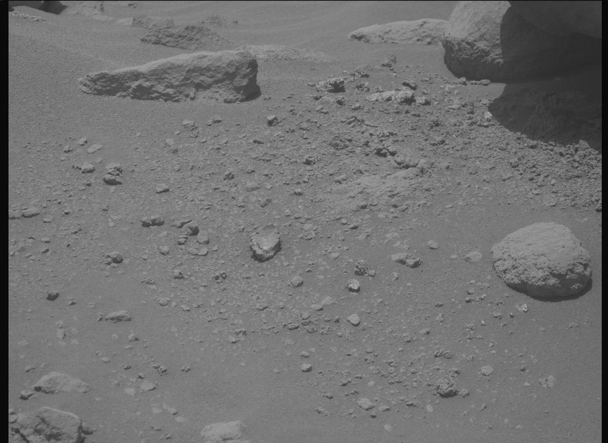This image was taken by MCZ_RIGHT onboard NASA's Mars rover Perseverance on Sol 791