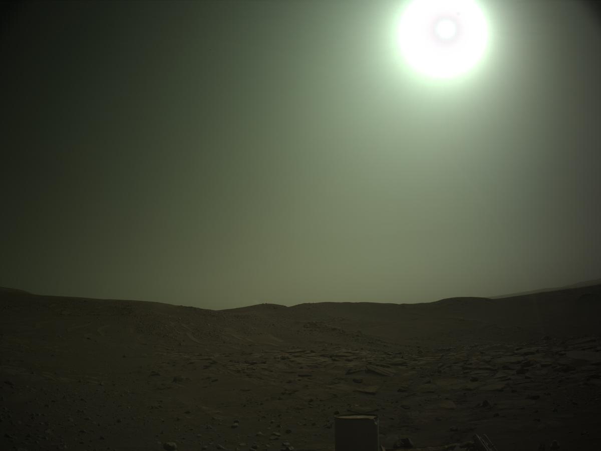 This image was taken by NAVCAM_LEFT onboard NASA's Mars rover Perseverance on Sol 792