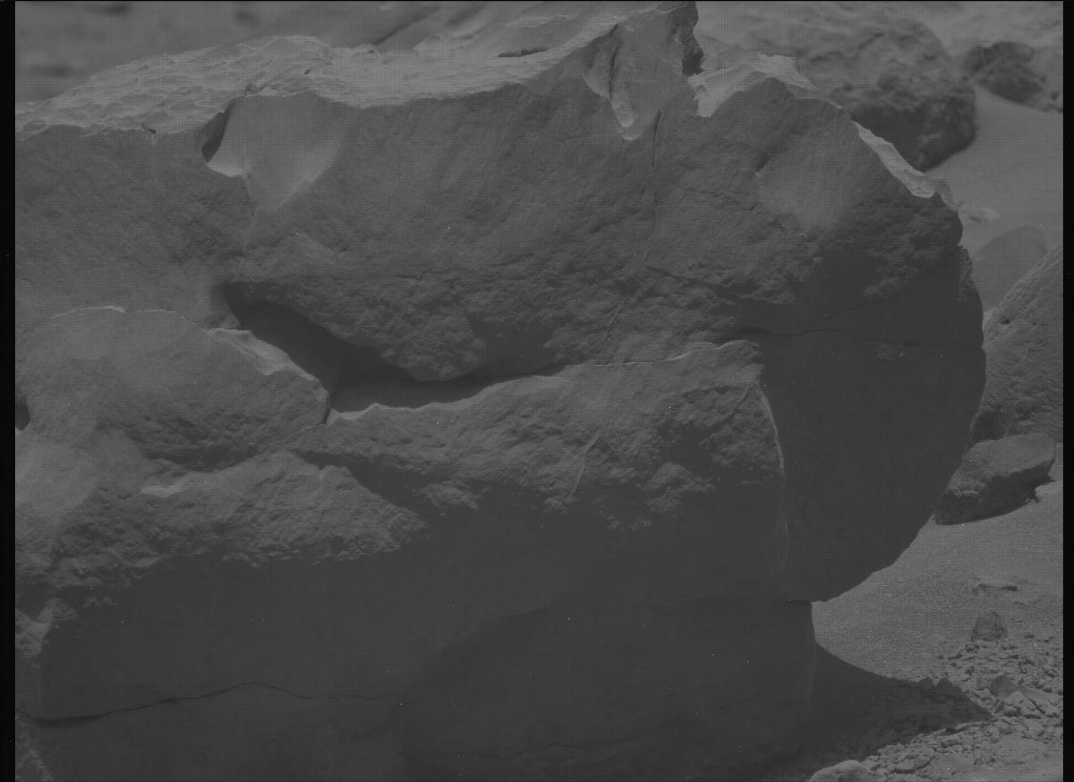 This image was taken by MCZ_LEFT onboard NASA's Mars rover Perseverance on Sol 793