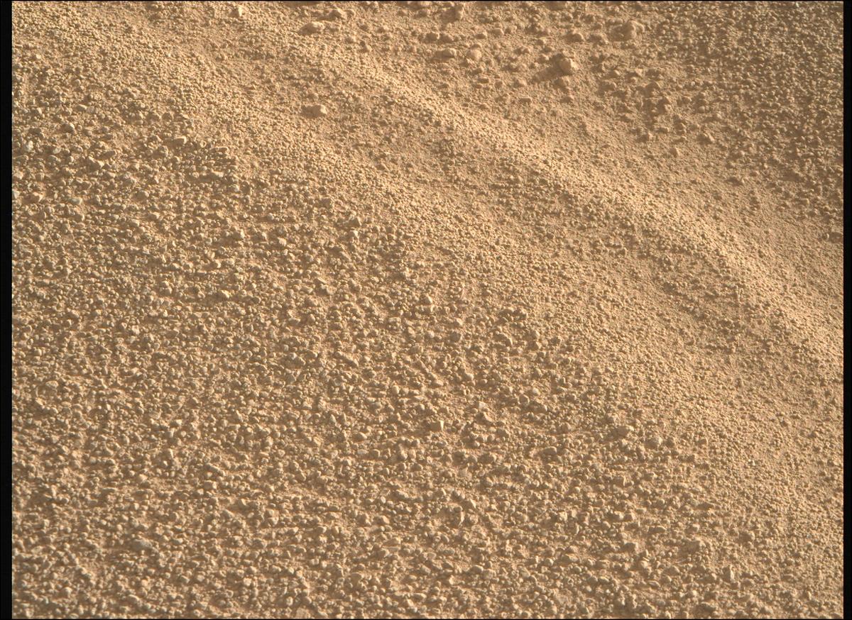 This image was taken by MCZ_RIGHT onboard NASA's Mars rover Perseverance on Sol 793