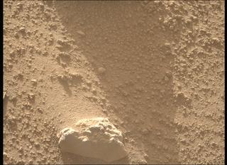 View image taken on Mars, Mars Perseverance Sol 796: Right Mastcam-Z Camera