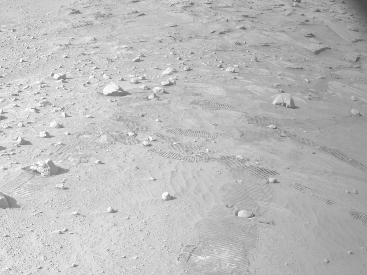 This image was taken by NAVCAM_RIGHT onboard NASA's Mars rover Perseverance on Sol 797