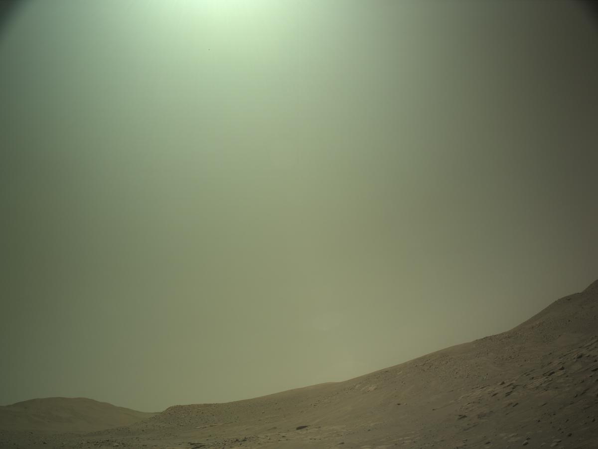 This image was taken by NAVCAM_LEFT onboard NASA's Mars rover Perseverance on Sol 798