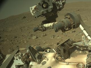 View image taken on Mars, Mars Perseverance Sol 800: Right Navigation Camera (Navcam)