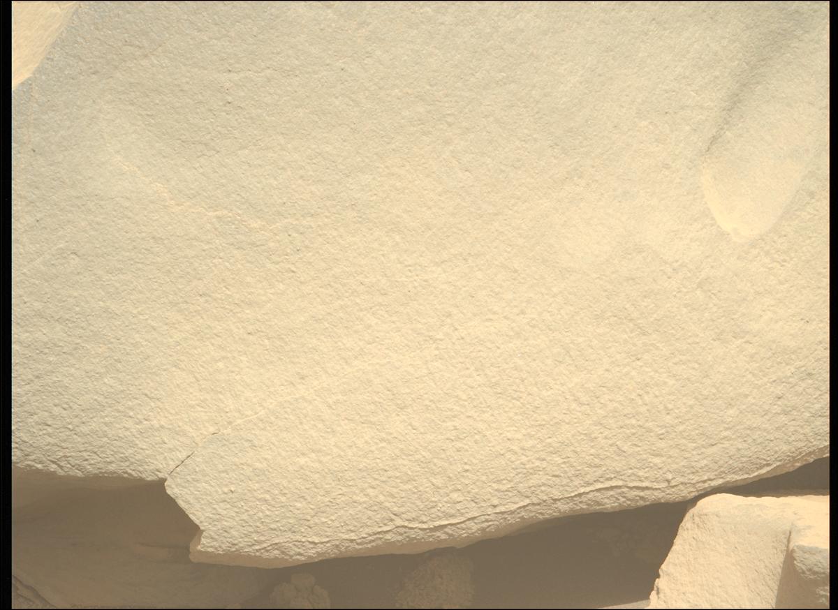 This image was taken by MCZ_LEFT onboard NASA's Mars rover Perseverance on Sol 800