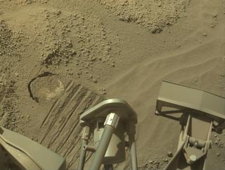 View image taken on Mars, Mars Perseverance Sol 802: Left Navigation Camera (Navcam)