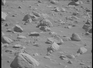 View image taken on Mars, Mars Perseverance Sol 816: Left Mastcam-Z Camera
