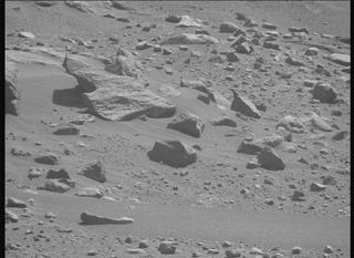 View image taken on Mars, Mars Perseverance Sol 816: Right Mastcam-Z Camera