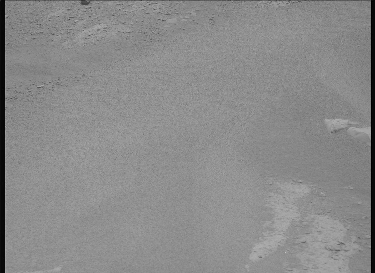 This image was taken by MCZ_LEFT onboard NASA's Mars rover Perseverance on Sol 817