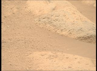 View image taken on Mars, Mars Perseverance Sol 817: Right Mastcam-Z Camera