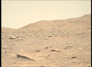 View image taken on Mars, Mars Perseverance Sol 817: Right Mastcam-Z Camera