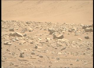 View image taken on Mars, Mars Perseverance Sol 818: Right Mastcam-Z Camera
