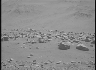 View image taken on Mars, Mars Perseverance Sol 818: Right Mastcam-Z Camera