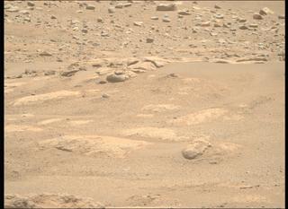 View image taken on Mars, Mars Perseverance Sol 818: Right Mastcam-Z Camera
