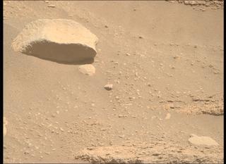 View image taken on Mars, Mars Perseverance Sol 820: Right Mastcam-Z Camera