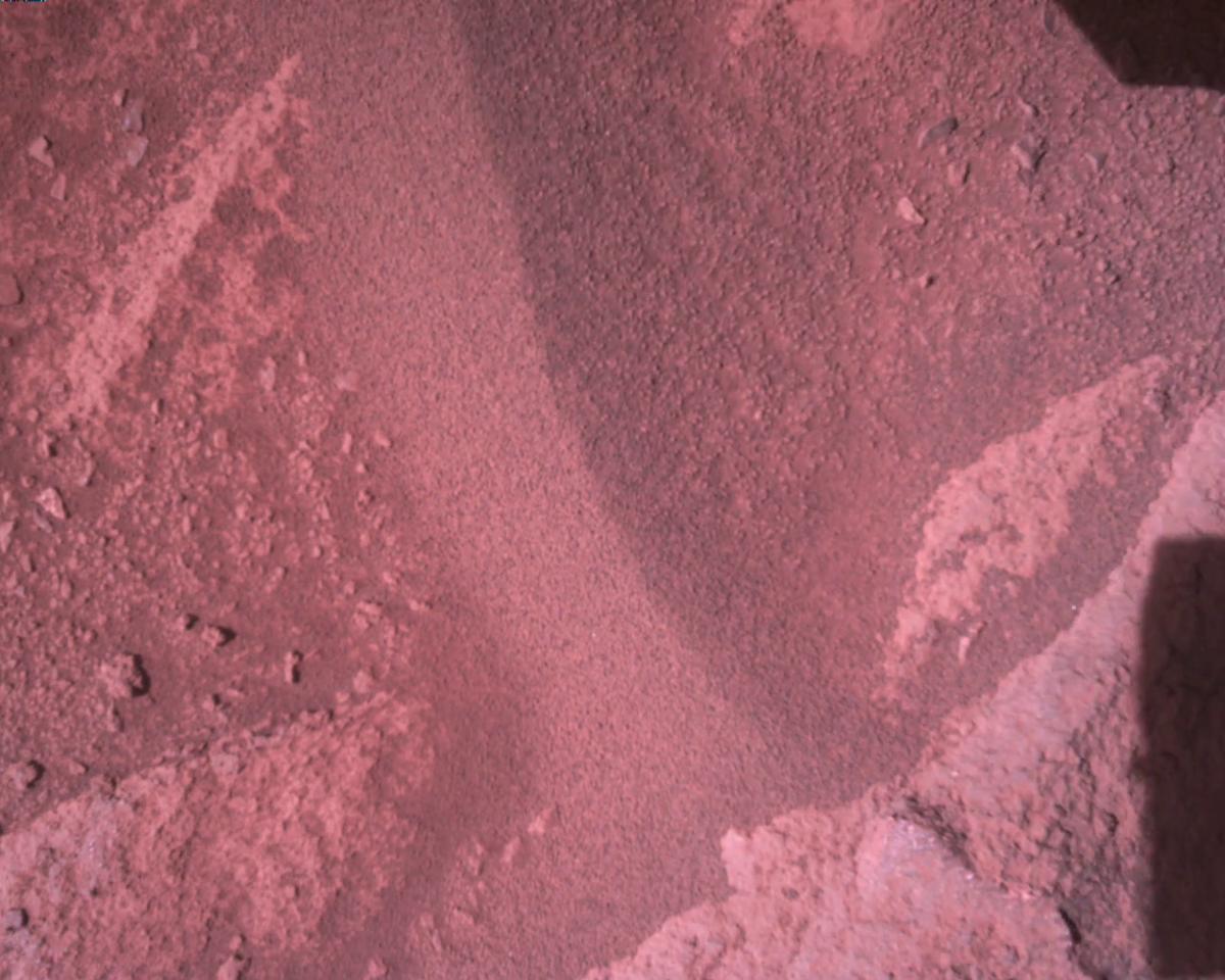 This image was taken by EDL_RDCAM onboard NASA's Mars rover Perseverance on Sol 821