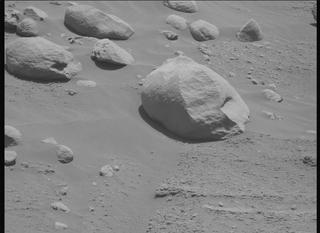 View image taken on Mars, Mars Perseverance Sol 821: Left Mastcam-Z Camera