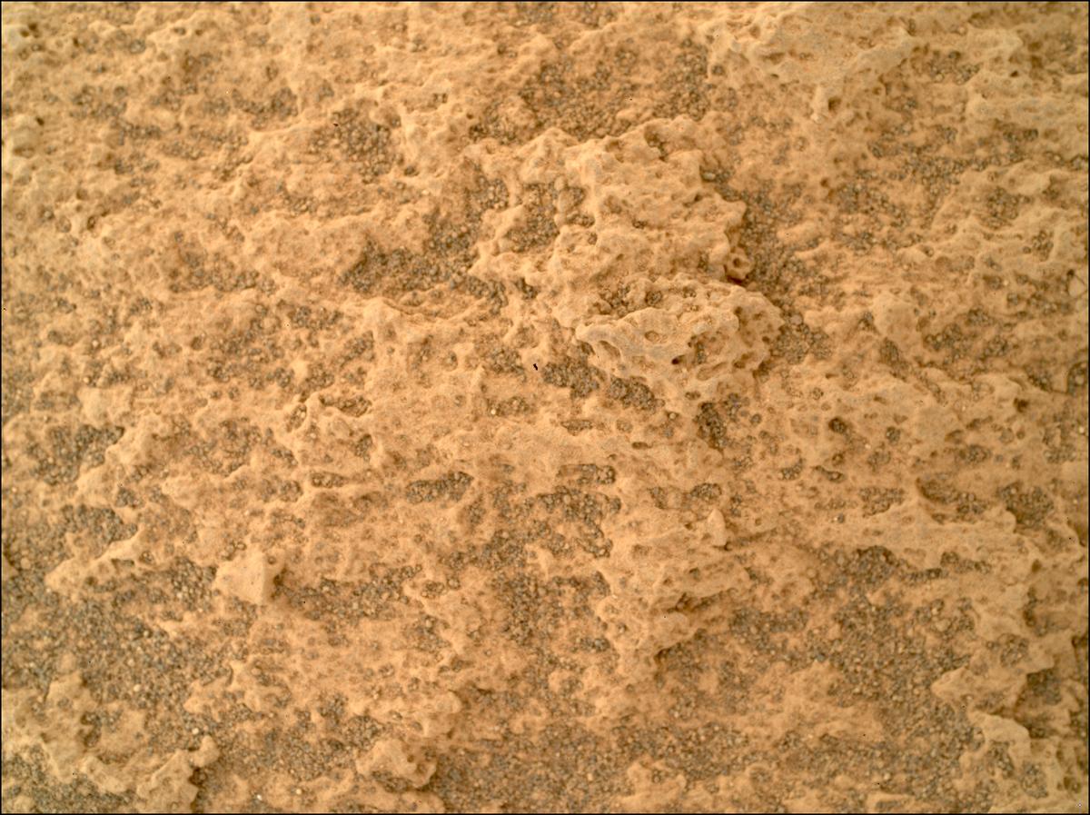 This image was taken by SHERLOC_WATSON onboard NASA's Mars rover Perseverance on Sol 822