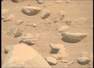 View image taken on Mars, Mars Perseverance Sol 822: Right Mastcam-Z Camera