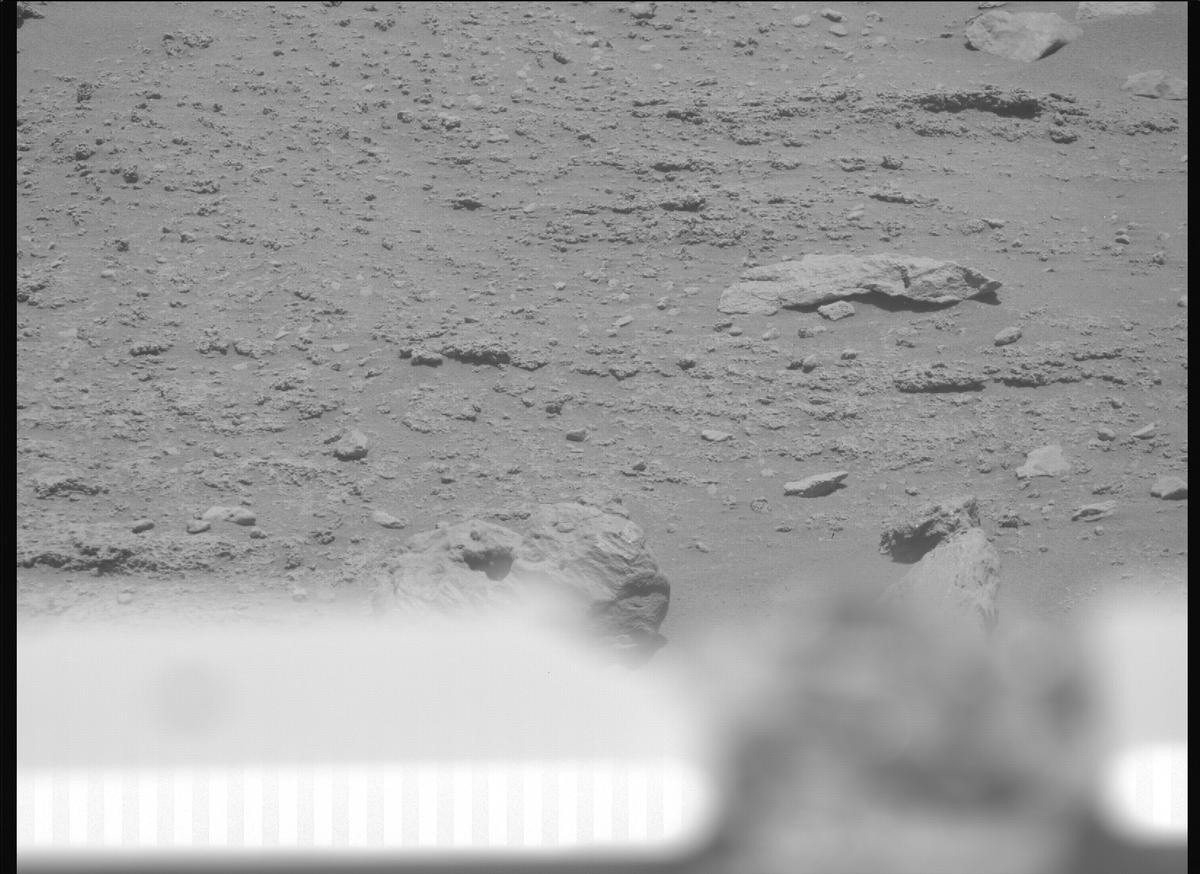This image was taken by MCZ_RIGHT onboard NASA's Mars rover Perseverance on Sol 822