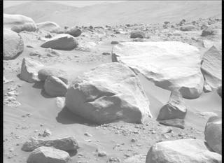 View image taken on Mars, Mars Perseverance Sol 824: Left Mastcam-Z Camera