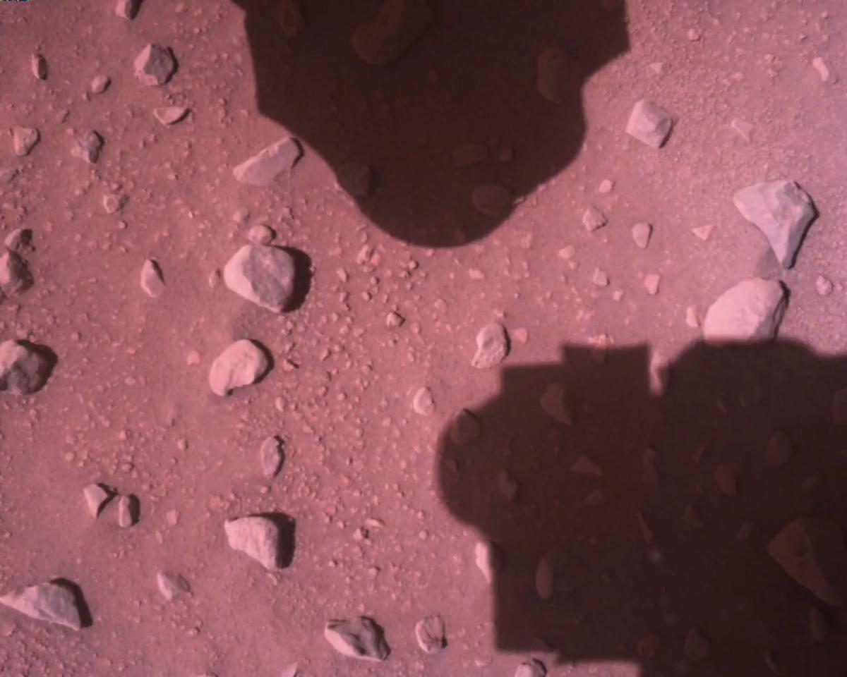 This image was taken by EDL_RDCAM onboard NASA's Mars rover Perseverance on Sol 831