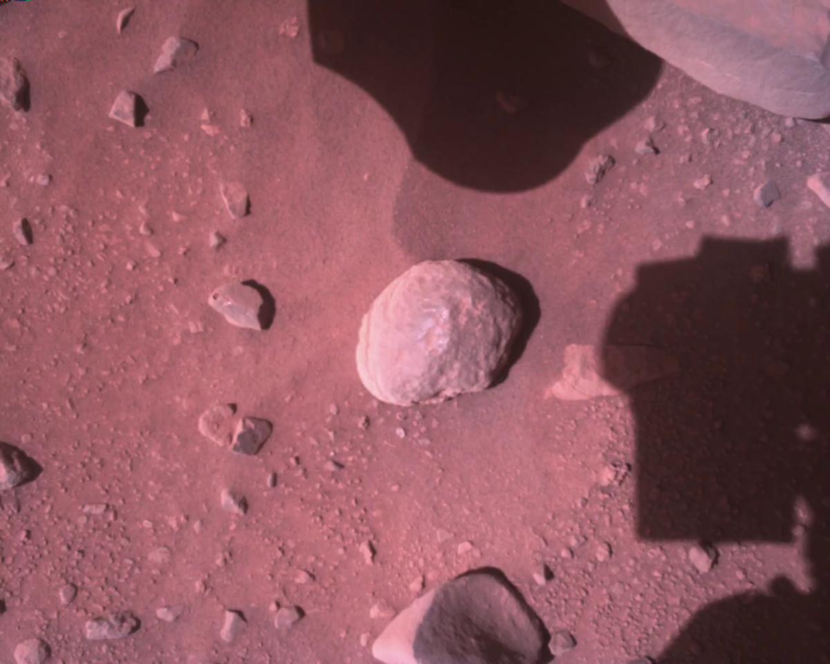 This image was taken by EDL_RDCAM onboard NASA's Mars rover Perseverance on Sol 831