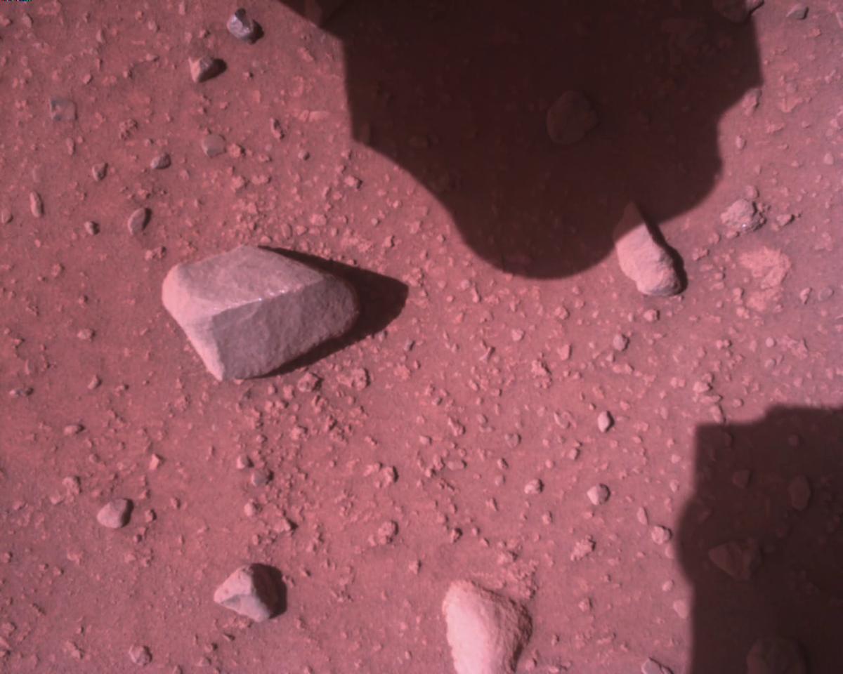 This image was taken by EDL_RDCAM onboard NASA's Mars rover Perseverance on Sol 831