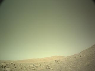 View image taken on Mars, Mars Perseverance Sol 833: Left Navigation Camera (Navcam)
