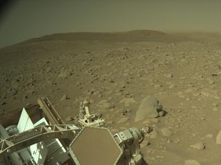 View image taken on Mars, Mars Perseverance Sol 836: Right Navigation Camera (Navcam)