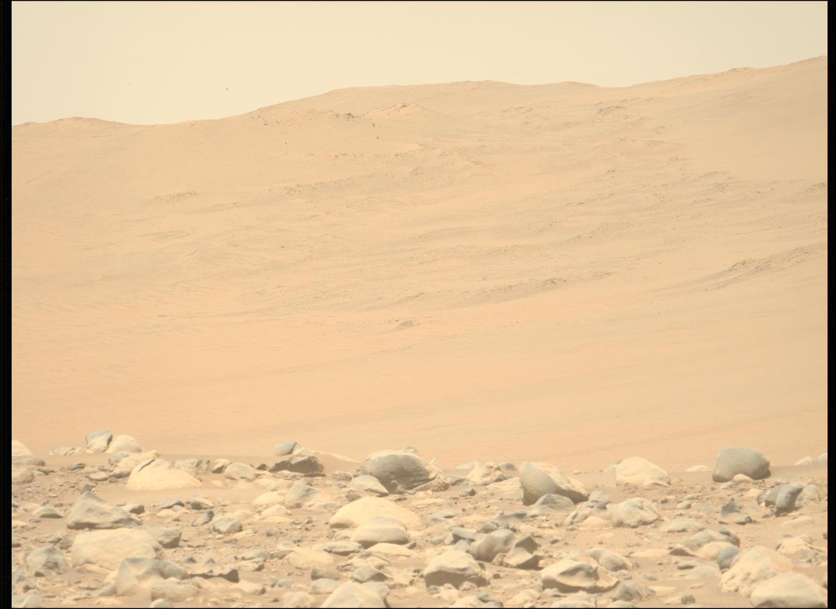 This image was taken by MCZ_LEFT onboard NASA's Mars rover Perseverance on Sol 837