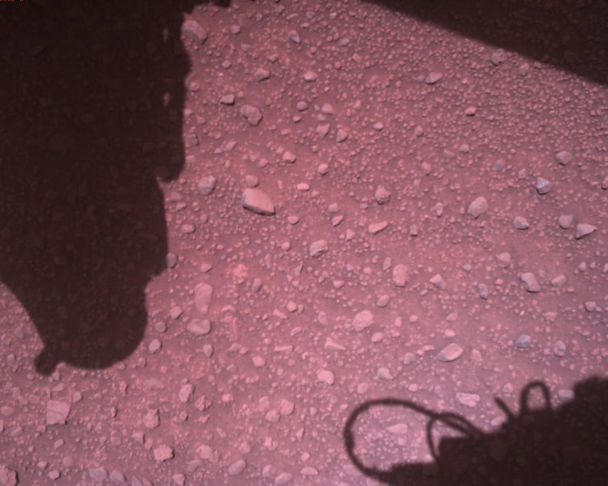 This image was taken by EDL_RDCAM onboard NASA's Mars rover Perseverance on Sol 840