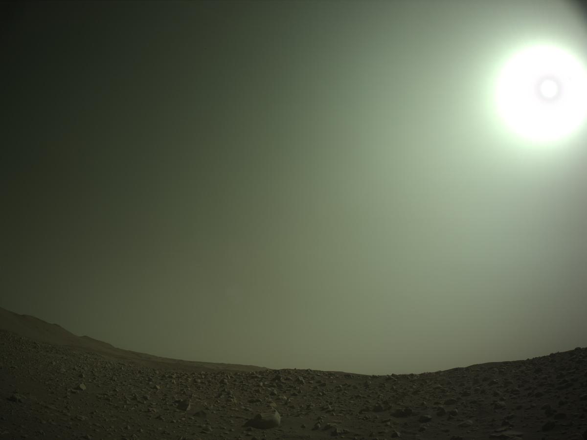 This image was taken by NAVCAM_LEFT onboard NASA's Mars rover Perseverance on Sol 840